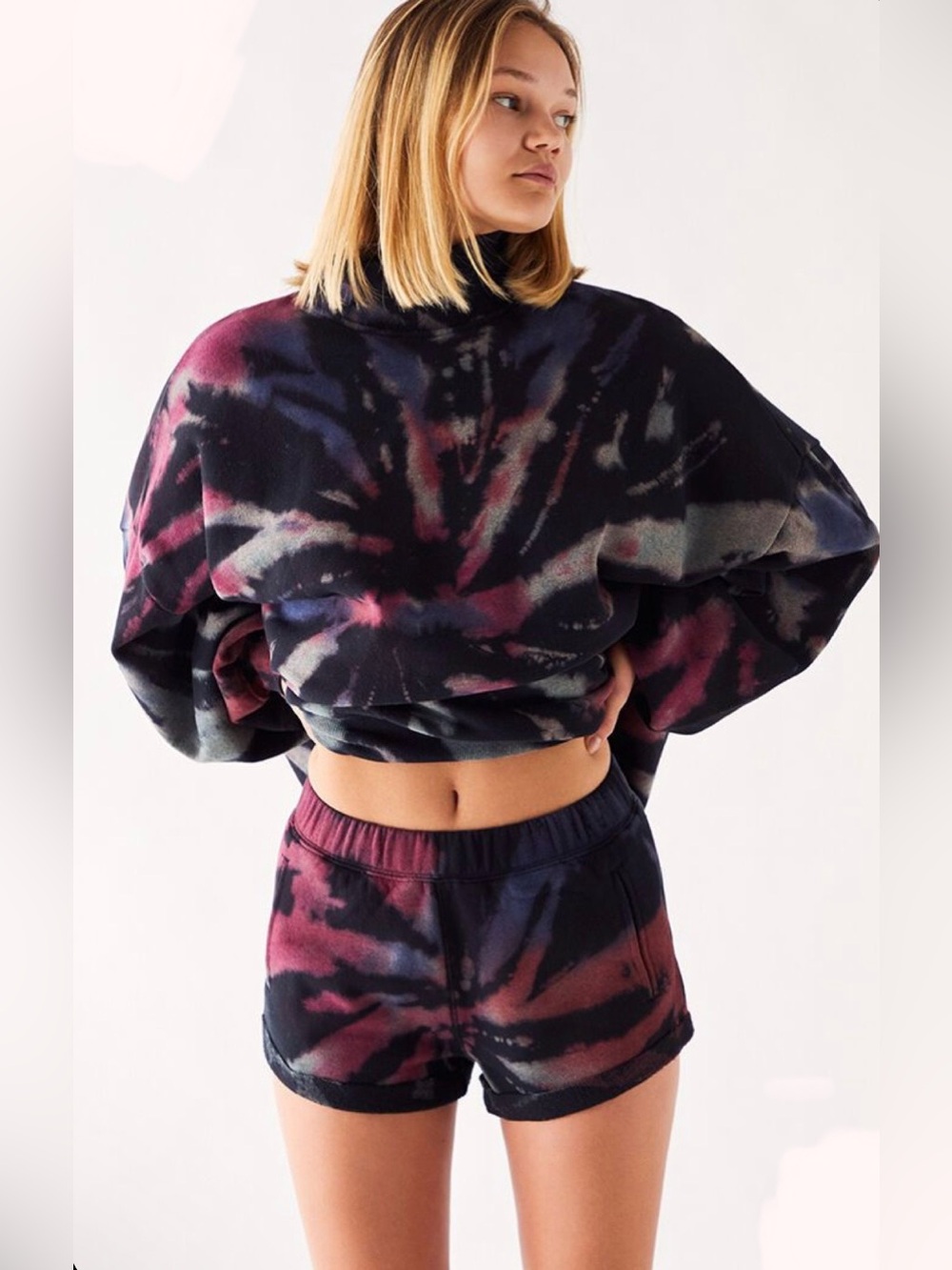 PacSun black pinks blues tie dye jersey NWOT- size M